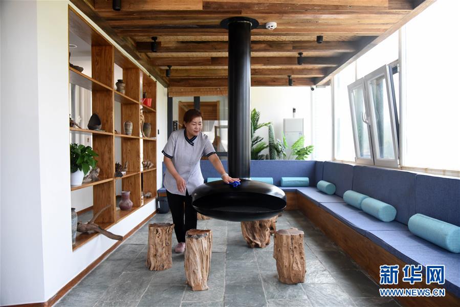 (新華全媒頭條·走向我們的小康生活·圖文互動(dòng))(8)幸福小康入畫來——齊魯大地描繪小康新畫卷