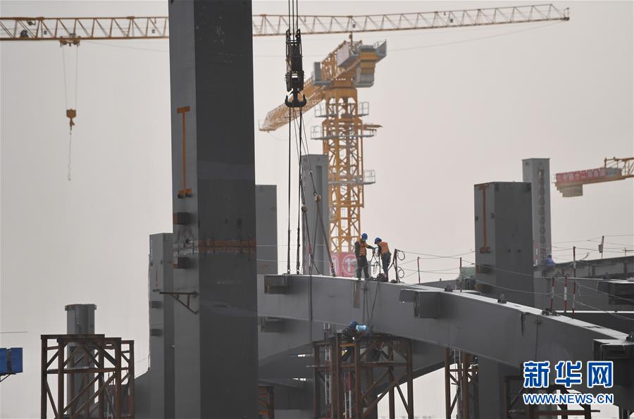 （新華全媒頭條&middot;圖文互動(dòng)）（10）&ldquo;1毫米&rdquo;之內(nèi)的智慧與引領(lǐng)&mdash;&mdash;寫(xiě)在智能高鐵京雄城際全線軌道貫通之際