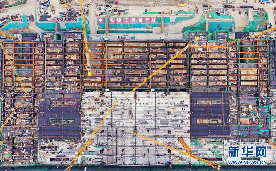 （新華全媒頭條&middot;圖文互動(dòng)）（11）&ldquo;1毫米&rdquo;之內(nèi)的智慧與引領(lǐng)&mdash;&mdash;寫(xiě)在智能高鐵京雄城際全線軌道貫通之際