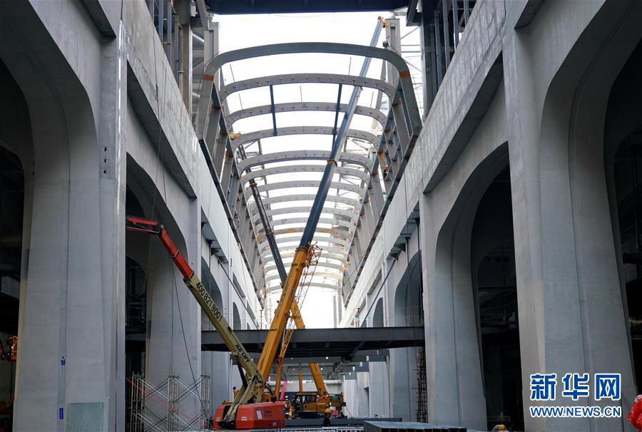 （新華全媒頭條&middot;圖文互動(dòng)）（17）&ldquo;1毫米&rdquo;之內(nèi)的智慧與引領(lǐng)&mdash;&mdash;寫(xiě)在智能高鐵京雄城際全線軌道貫通之際