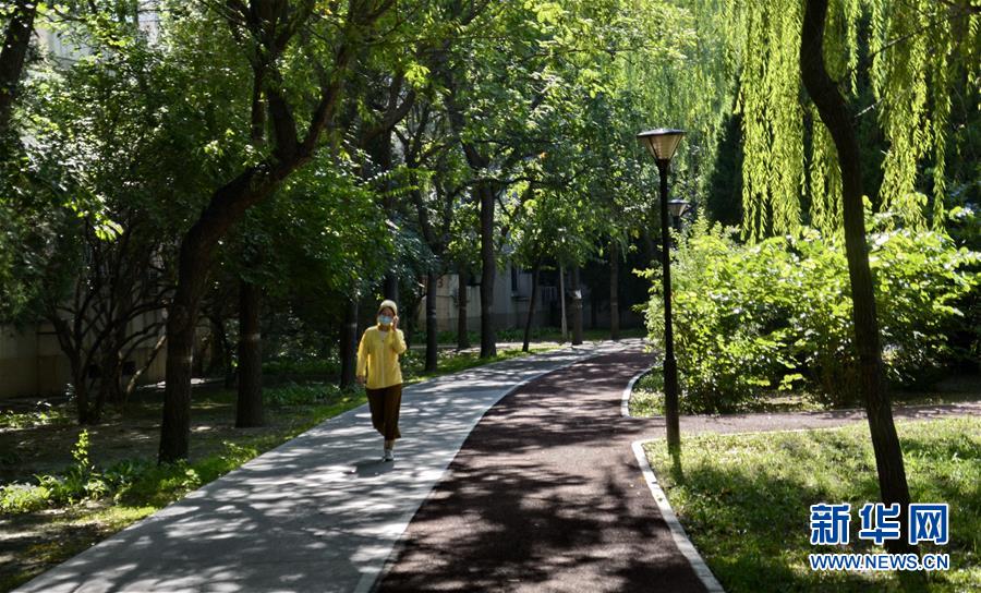 （總書記推動(dòng)的改革身邊事&middot;文化改革篇）（3）特寫：&ldquo;生活便利了，環(huán)境變美了，人也舒心了&rdquo; &mdash;&mdash;感受基層文明實(shí)踐站里的惠民服務(wù)