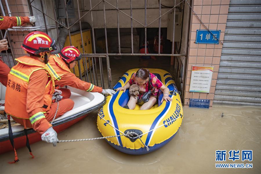 （防汛抗洪&middot;圖文互動(dòng)）（10）筑起防大汛的堅(jiān)強(qiáng)防線&mdash;&mdash;重慶防御長江、嘉陵江過境洪峰現(xiàn)場記錄