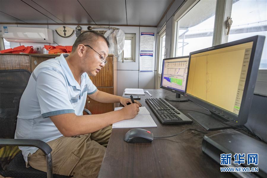 （防汛抗洪&middot;圖文互動(dòng)）（9）筑起防大汛的堅(jiān)強(qiáng)防線&mdash;&mdash;重慶防御長江、嘉陵江過境洪峰現(xiàn)場記錄