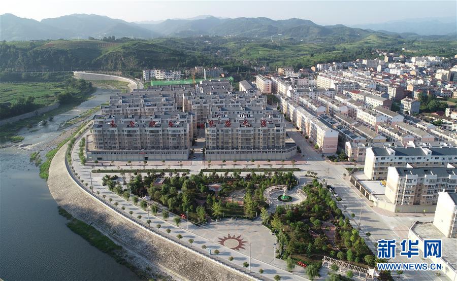 （走向我們的小康生活&middot;圖文互動(dòng)）（1）&ldquo;樓上過日子，樓下賺票子&rdquo;&mdash;&mdash;來自陜西安康的易地扶貧搬遷一線觀察