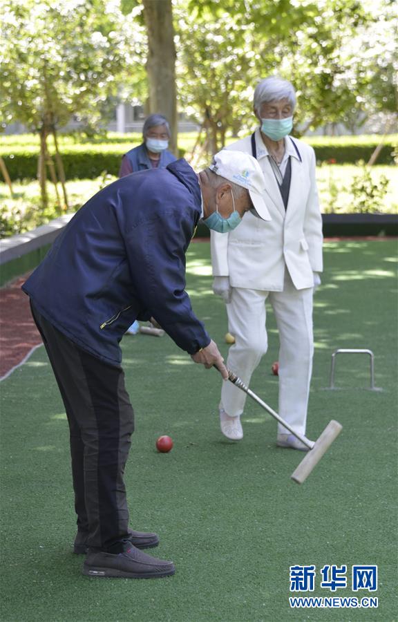 （走向我們的小康生活&middot;圖文互動）（5）北京&ldquo;老有所養(yǎng)&rdquo;的床邊、身邊、周邊事