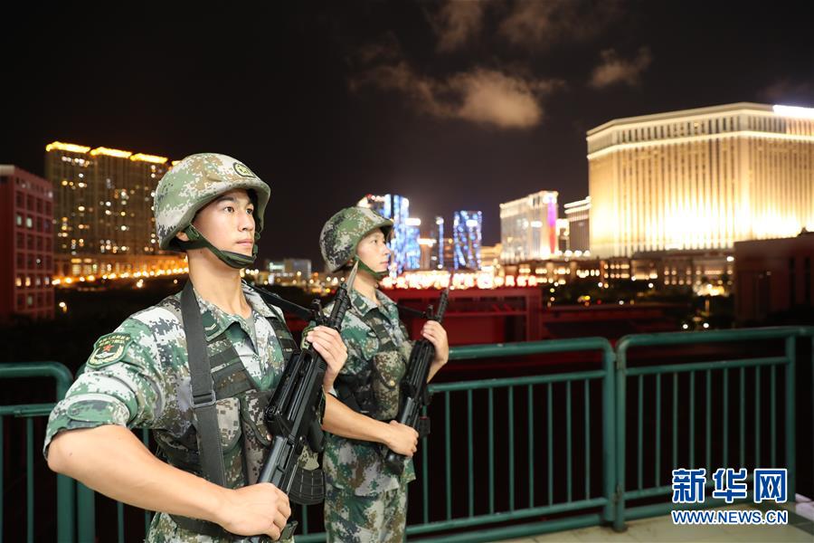 （在習(xí)近平強(qiáng)軍思想指引下&middot;我們?cè)趹?zhàn)位報(bào)告&middot;圖文互動(dòng)）（1）駐澳門部隊(duì)：濠江之畔，最可愛的人