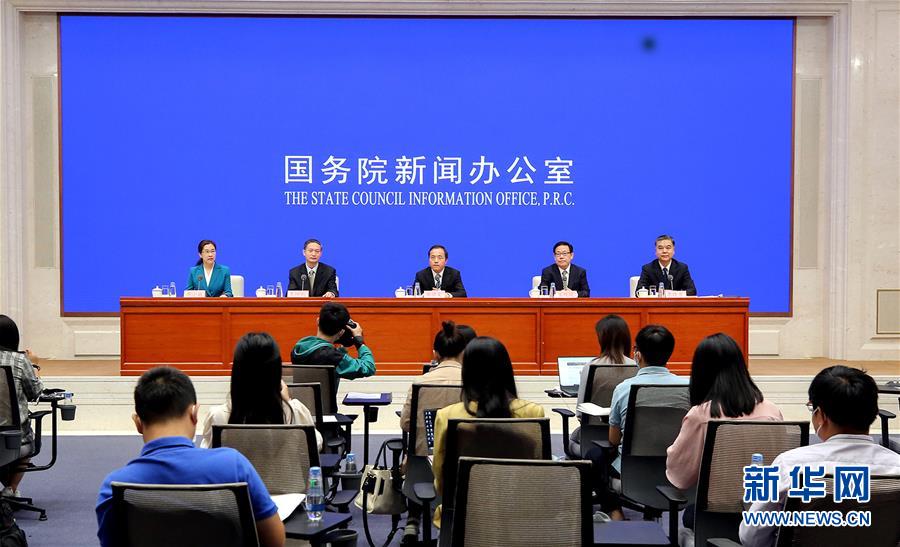 （社會）國新辦舉行防汛救災和災后恢復重建工作國務(wù)院政策例行吹風會