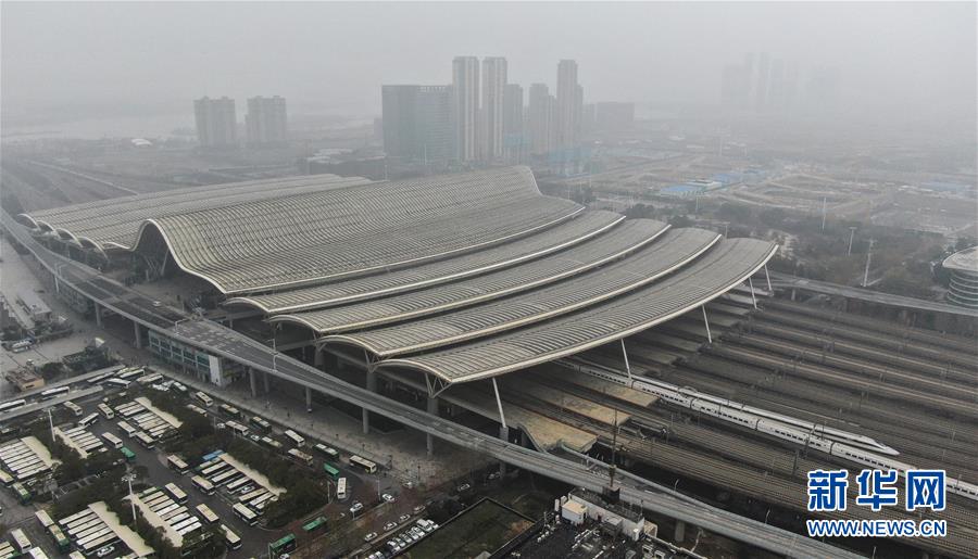 （新華全媒頭條&middot;圖文互動(dòng)）（2）同舟共濟(jì)戰(zhàn)&ldquo;疫&rdquo;記&mdash;&mdash;中國(guó)抗擊新冠肺炎疫情全紀(jì)實(shí)