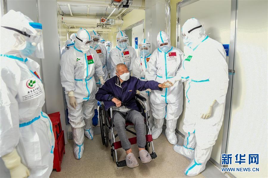 （抗疫一線醫(yī)務(wù)人員英雄群體&middot;圖文互動）（3）合力護航生命之舟&mdash;&mdash;遼寧、上海、廣東等醫(yī)療隊聯(lián)手決戰(zhàn)雷神山