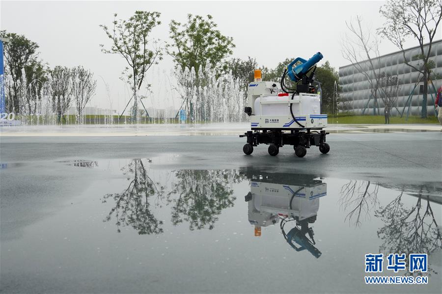 （在習近平新時代中國特色社會主義思想指引下&mdash;&mdash;新時代新作為新篇章&middot;習近平總書記關(guān)切事&middot;圖文互動）（7）為經(jīng)濟育動能 讓生活更多彩&mdash;&mdash;從2020智博會看智能產(chǎn)業(yè)發(fā)展新動向