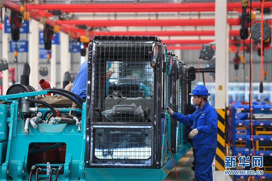 （落實&ldquo;六穩(wěn)&rdquo;&ldquo;六保&rdquo;企業(yè)見聞&middot;圖文互動）（1）&ldquo;智慧工廠&rdquo;引領&ldquo;生產(chǎn)節(jié)拍&rdquo;&mdash;&mdash;走進山河智能一探究竟