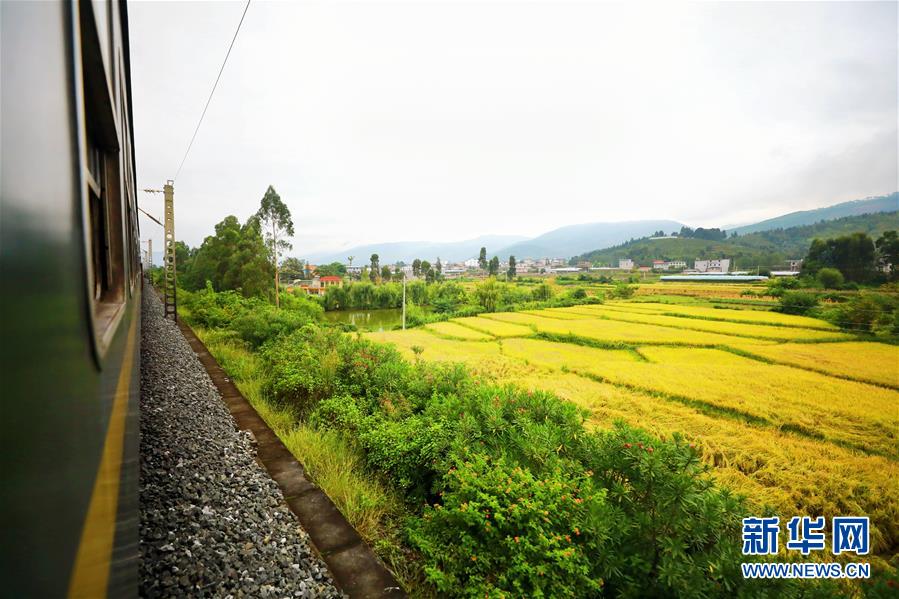 （坐著高鐵看中國&middot;圖文互動）（2）走成昆，感受闖過禁區(qū)的光影記錄