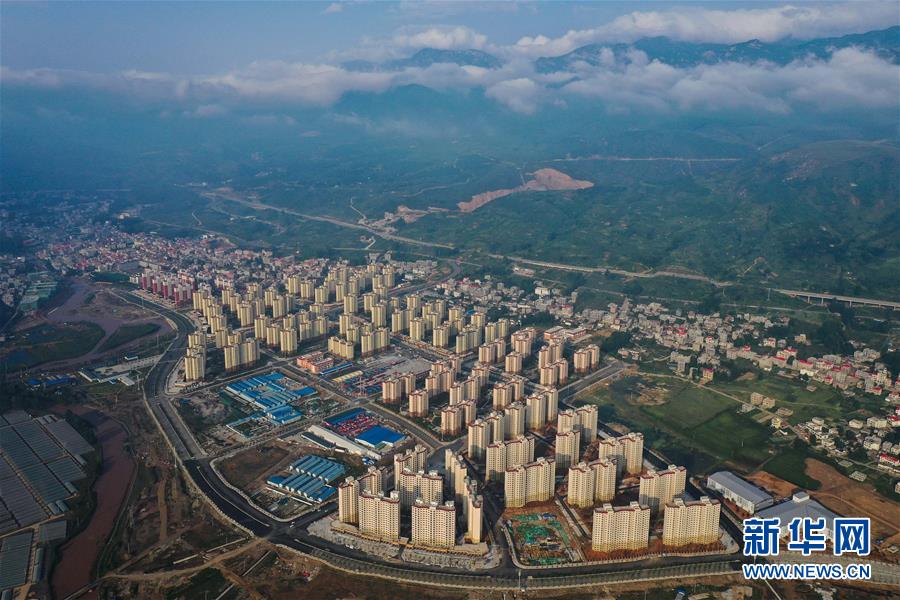 （新華全媒頭條&middot;圖文互動(dòng)）（3）決戰(zhàn)決勝奪取脫貧攻堅(jiān)戰(zhàn)全面勝利&mdash;&mdash;寫在第7個(gè)國(guó)家扶貧日之際