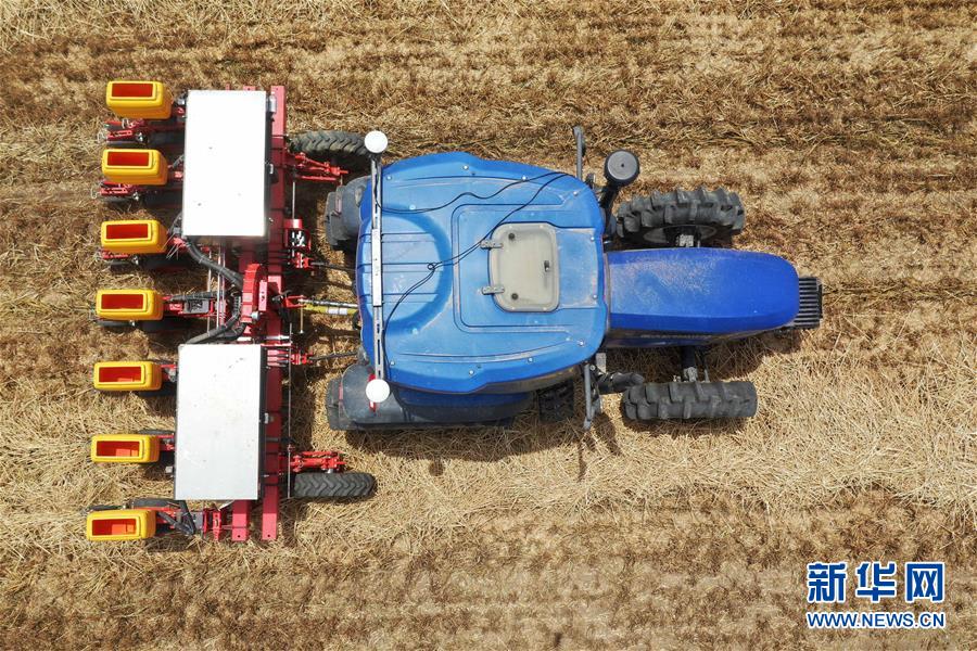 （新華全媒頭條&middot;圖文互動）（6）偉大旗幟引領(lǐng)歷史巨變&mdash;&mdash;習(xí)近平新時代中國特色社會主義思想指引&ldquo;十三五&rdquo;經(jīng)濟社會發(fā)展述評