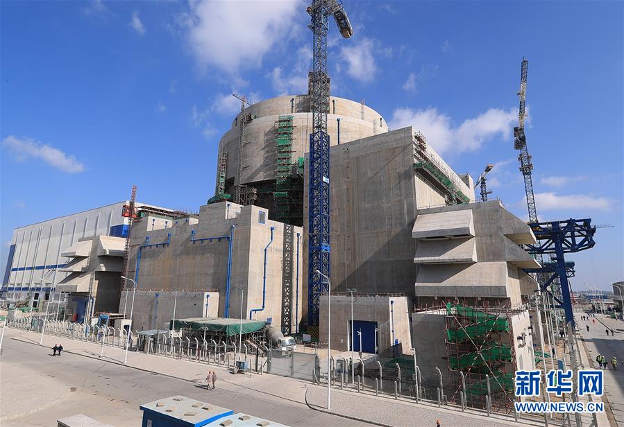 （新華全媒頭條&middot;圖文互動）（5）歷史交匯點(diǎn)上的宏偉藍(lán)圖 &mdash;&mdash;《中共中央關(guān)于制定國民經(jīng)濟(jì)和社會發(fā)展第十四個(gè)五年規(guī)劃和二〇三五年遠(yuǎn)景目標(biāo)的建議》誕生記