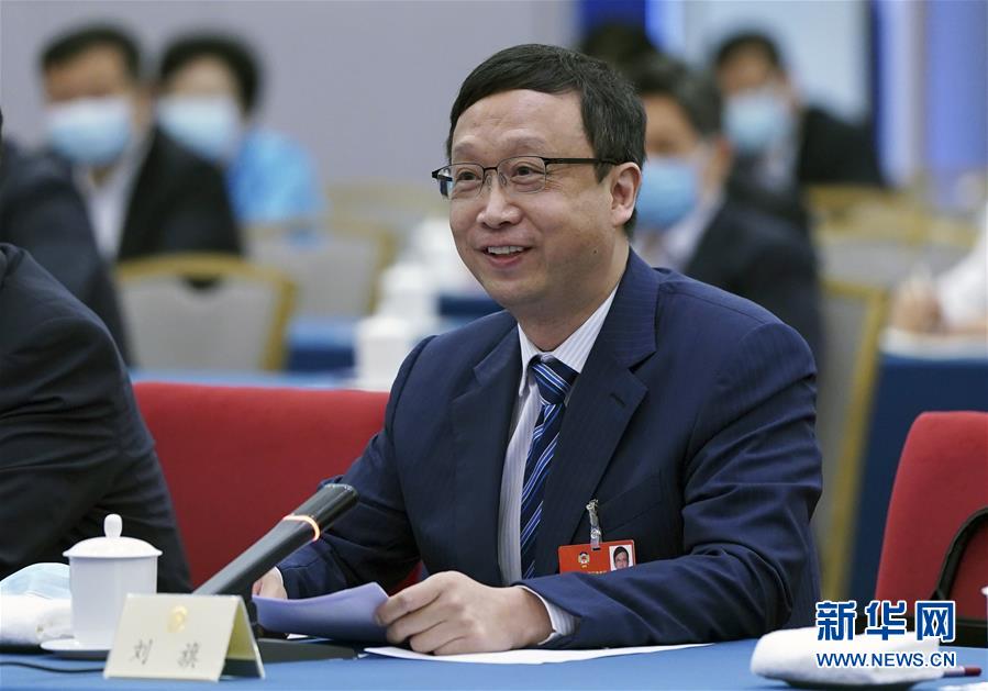 （新華全媒頭條&middot;圖文互動(dòng)）（4）從人民中汲取磅礴力量&mdash;&mdash;習(xí)近平總書記同出席2020年全國(guó)兩會(huì)人大代表、政協(xié)委員共商國(guó)是紀(jì)實(shí)