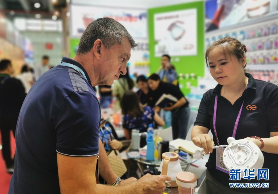 （在習近平新時代中國特色社會主義思想指引下&mdash;&mdash;新時代新作為新篇章&middot;總書記關切開放事&middot;圖文互動）（3）老&ldquo;廣交&rdquo; 新&ldquo;前沿&rdquo;