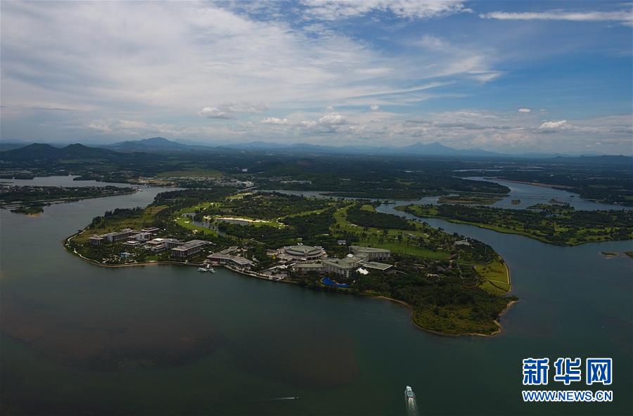 （在習(xí)近平新時(shí)代中國特色社會主義思想指引下&mdash;&mdash;新時(shí)代新作為新篇章&middot;總書記關(guān)切開放事&middot;圖文互動）（4）開放的故事講不完&mdash;&mdash;海南開放再&ldquo;提速&rdquo;