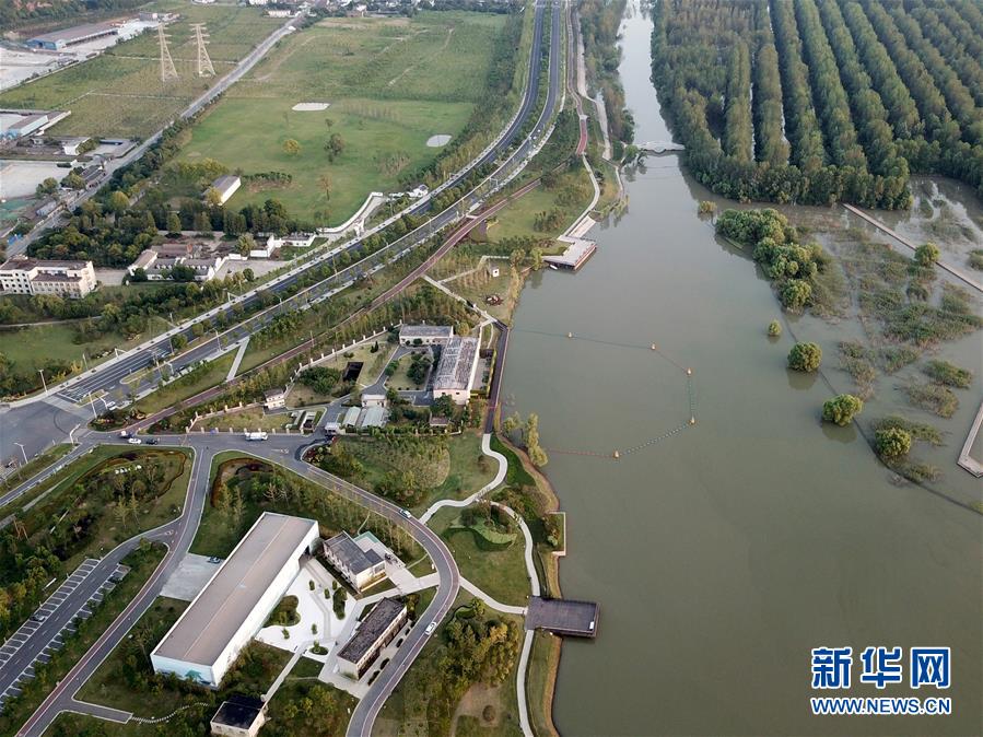 （在習(xí)近平新時(shí)代中國(guó)特色社會(huì)主義思想指引下&mdash;&mdash;新時(shí)代新作為新篇章&middot;習(xí)近平總書記關(guān)切事&middot;圖文互動(dòng)）（5）長(zhǎng)三角的新答卷&mdash;&mdash;&ldquo;十三五&rdquo;收官之年的長(zhǎng)三角一體化新故事