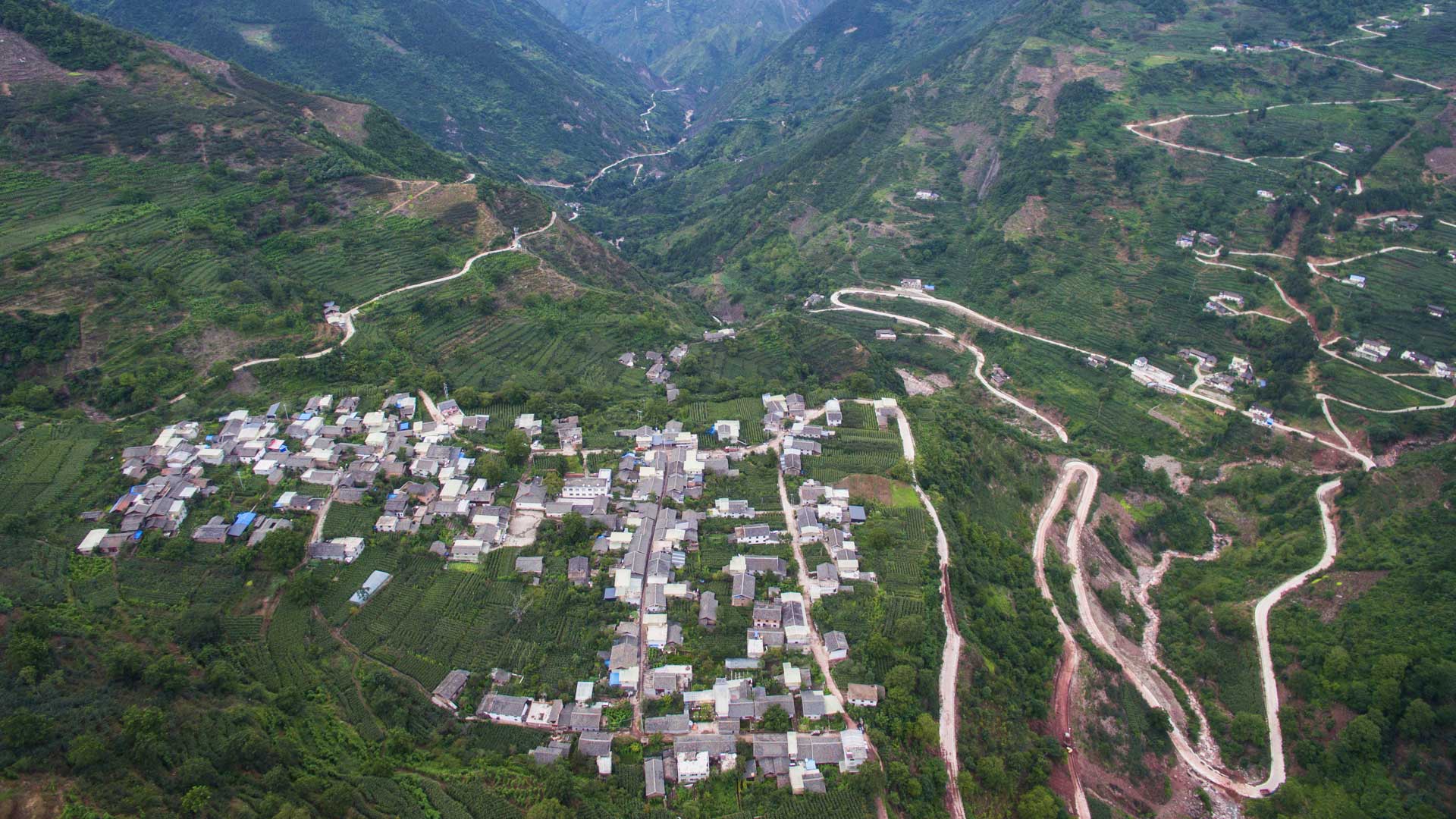 尋訪(fǎng)紅軍突破大渡河峽谷的最后一個(gè)天險(xiǎn)