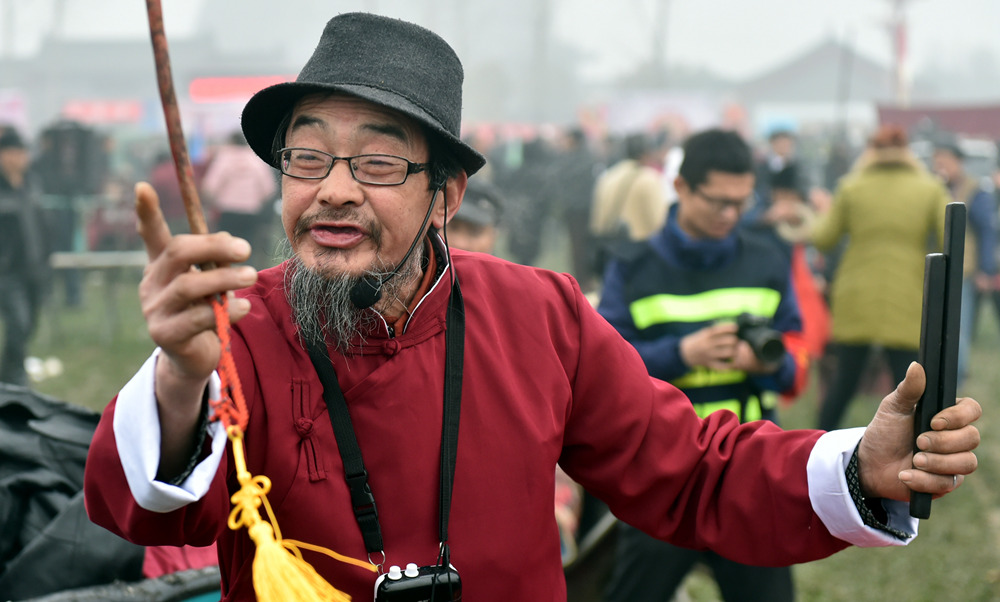 馬街書會&mdash;&mdash;麥田里的曲藝舞臺