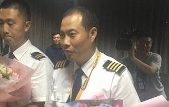 空中驚魂 奇跡備降！&ldquo;英雄機(jī)組&rdquo;太牛了