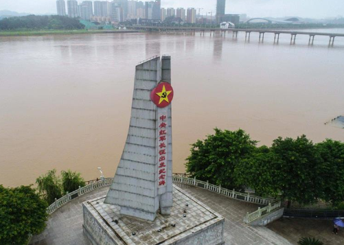 從西柏坡到于都，讀懂&ldquo;初心&rdquo;之重