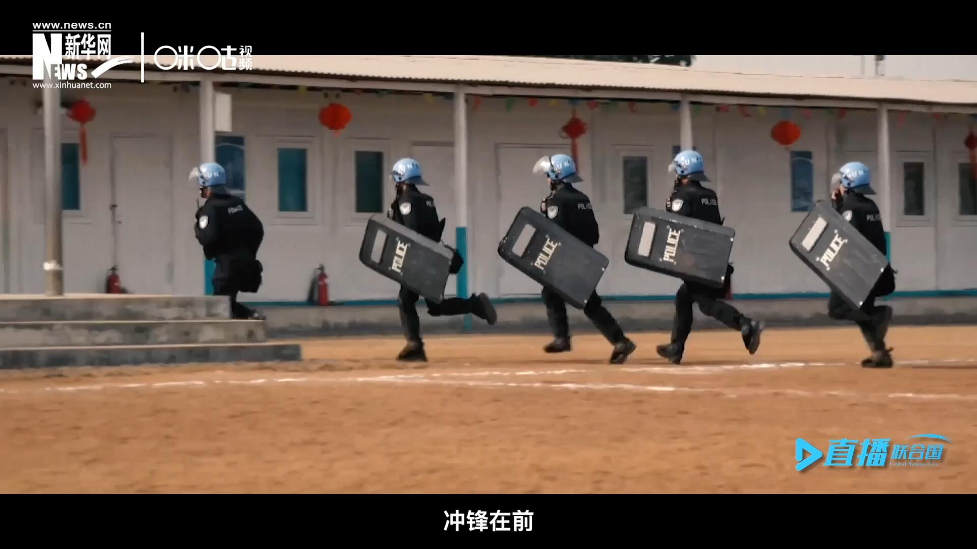 有這樣一支隊伍，他們不畏艱險，沖鋒在前，頭戴藍盔，為和平而戰(zhàn)，他們的名字叫做聯(lián)合國維和部隊。