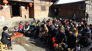 向紅林 ：既要做好精準(zhǔn)脫貧，也要全力推動鄉(xiāng)村振興