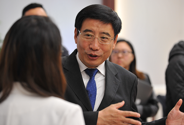 進一步打破電信、軍工領域民營企業(yè)準入障礙