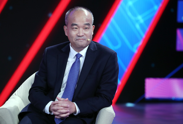 要解決中國(guó)的卡脖子問(wèn)題：一要有定力，二要用時(shí)間