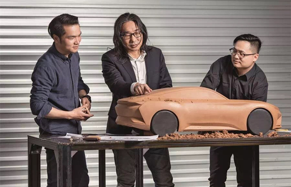 新華社民族品牌工程&ldquo;品牌故事&rdquo;書(shū)寫東風(fēng)輝煌