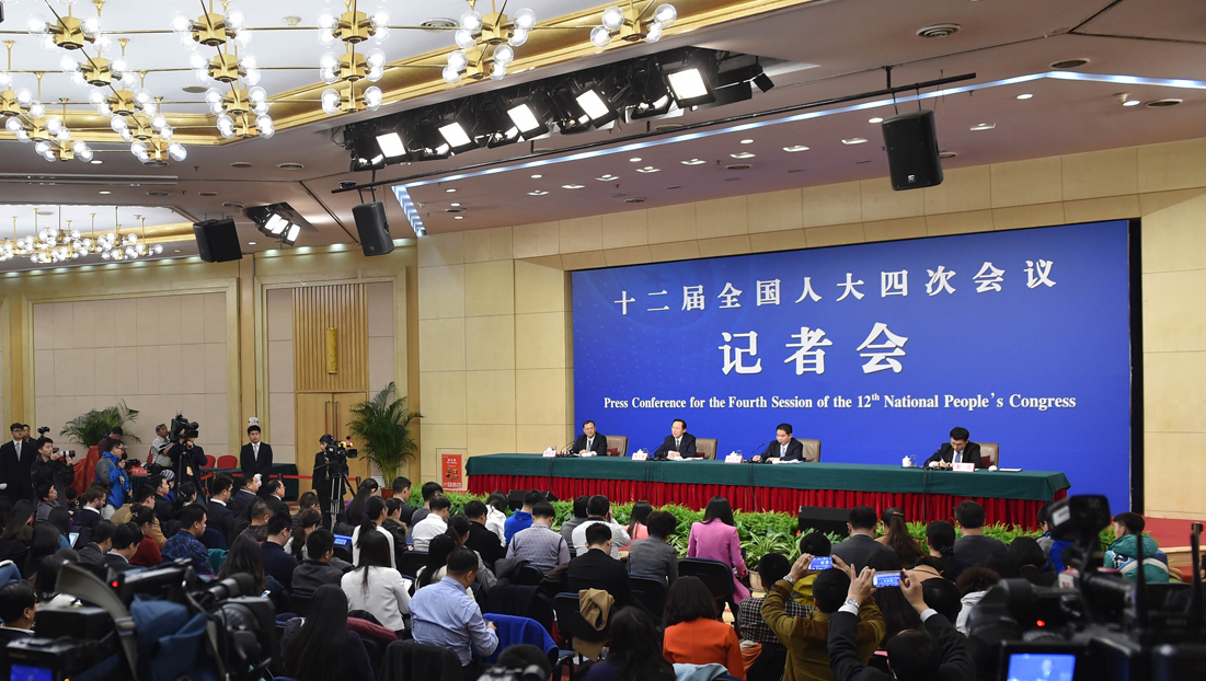 回放：農業(yè)部就&ldquo;加快發(fā)展現(xiàn)代農業(yè)&rdquo;答問