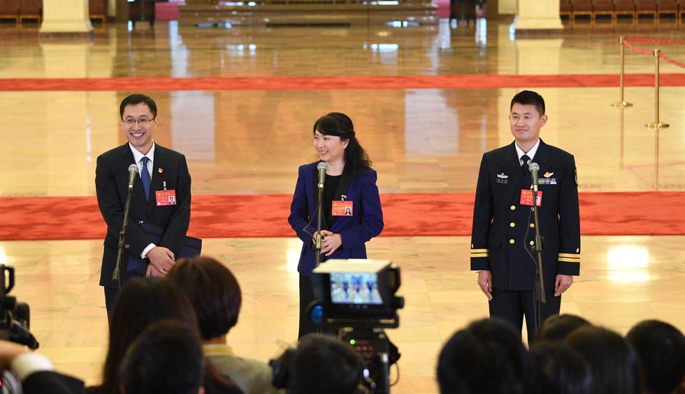 孟祥飛、李媛、曹先建接受采訪