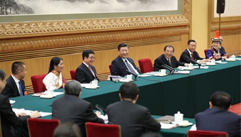 在甘肅團(tuán)，習(xí)近平響鼓重錘