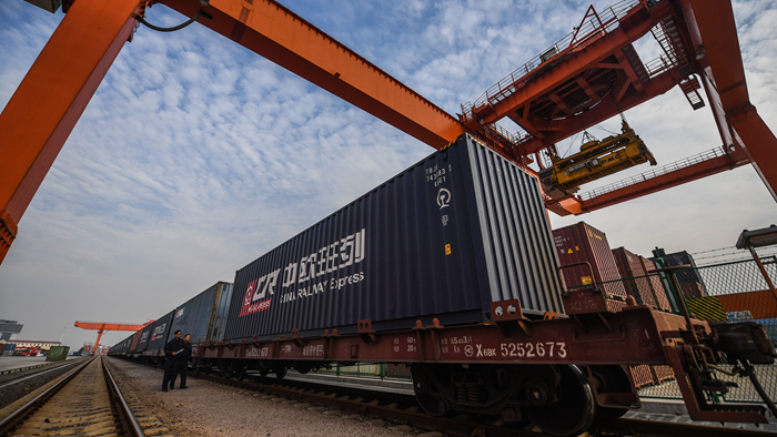 新華微評&middot;學(xué)習(xí)筆談：這個&ldquo;世界市場&rdquo;，潛力硬核！