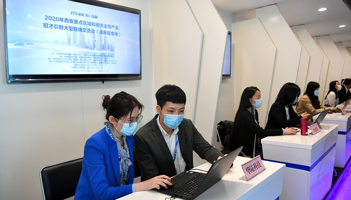 辛識(shí)平：特殊&ldquo;民生禮包&rdquo;傳遞理念溫度