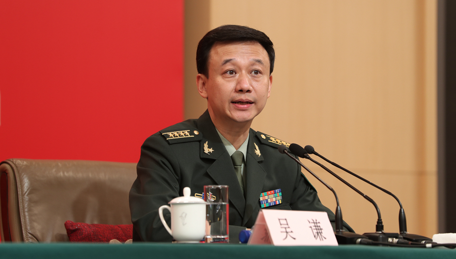 國防部新聞局局長、國防部新聞發(fā)言人吳謙大校介紹相關(guān)情況