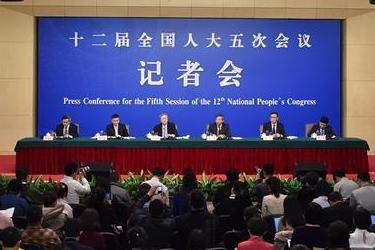 中國人民銀行行長周小川等就&ldquo;金融改革與發(fā)展&rdquo;答記者問