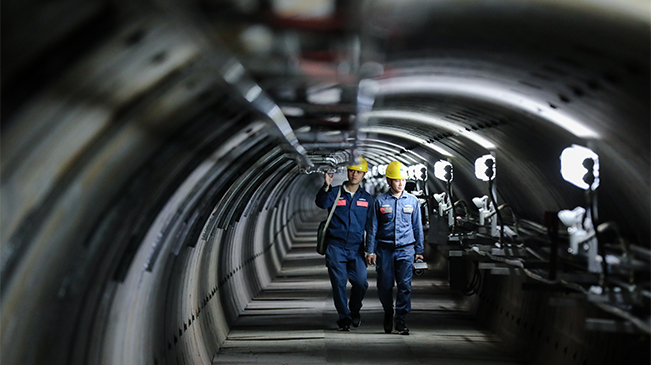 新春走基層丨&ldquo;機器人&rdquo;保供電？這個春節(jié)很有科技范兒！