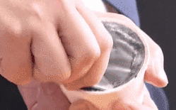 味同嚼鐵？ 日本&ldquo;鐵味&rdquo;冰淇淋面世