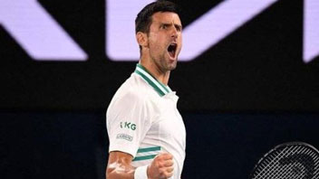 九進(jìn)決賽 九度奪冠！德約科維奇衛(wèi)冕&ldquo;澳網(wǎng)之王&rdquo;