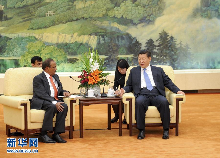 9月9日，國(guó)家主席習(xí)近平在北京人民大會(huì)堂會(huì)見(jiàn)印度總理特使、國(guó)家安全顧問(wèn)多瓦爾。 新華社記者 張鐸 攝