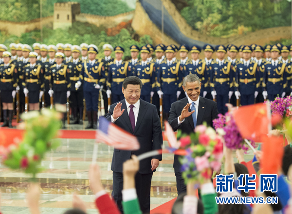 11月12日，國家主席習近平在北京人民大會堂舉行歡迎儀式，歡迎美國總統(tǒng)奧巴馬對中國進行國事訪問。 新華社記者 黃敬文 攝