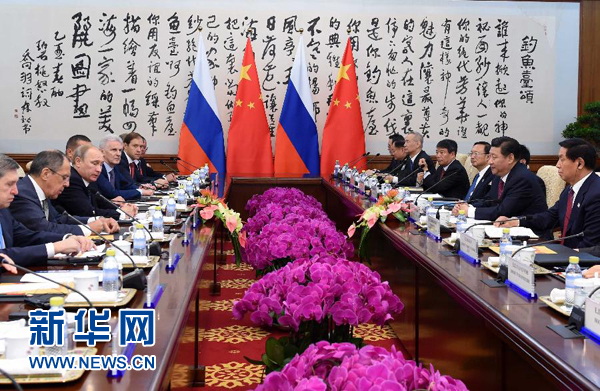 11月9日，中國國家主席習(xí)近平在北京釣魚臺國賓館會見俄羅斯總統(tǒng)普京。新華社記者 饒愛民 攝