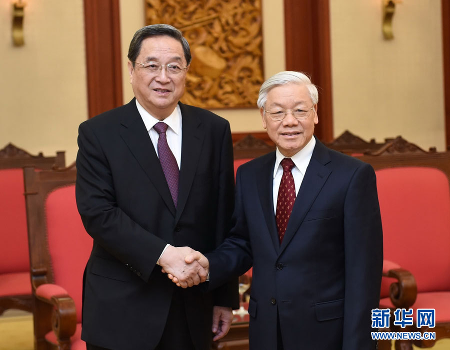 12月25日至27日，中共中央政治局常委、全國(guó)政協(xié)主席俞正聲對(duì)越南進(jìn)行正式訪問。這是12月26日，俞正聲在河內(nèi)會(huì)見越共中央總書記阮富仲。 新華社記者劉建生攝