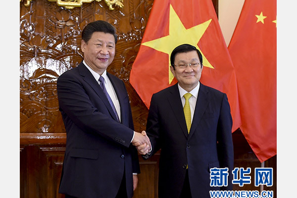 11月6日，中共中央總書記、國家主席習(xí)近平在河內(nèi)同越南國家主席張晉創(chuàng)舉行會談。 新華社記者李學(xué)仁攝