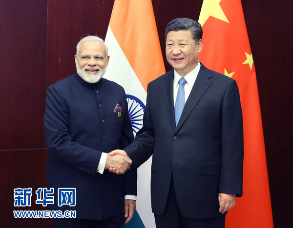 6月9日，國(guó)家主席習(xí)近平在阿斯塔納會(huì)見(jiàn)印度總理莫迪。 新華社記者姚大偉 攝