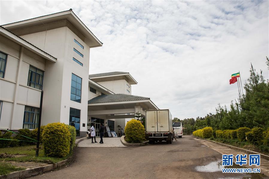 （中非合作論壇&middot;新華全媒頭條&middot;圖文互動(dòng)）（7）跨越萬(wàn)里的共同夢(mèng)想&mdash;&mdash;寫(xiě)在中非合作論壇北京峰會(huì)召開(kāi)之際