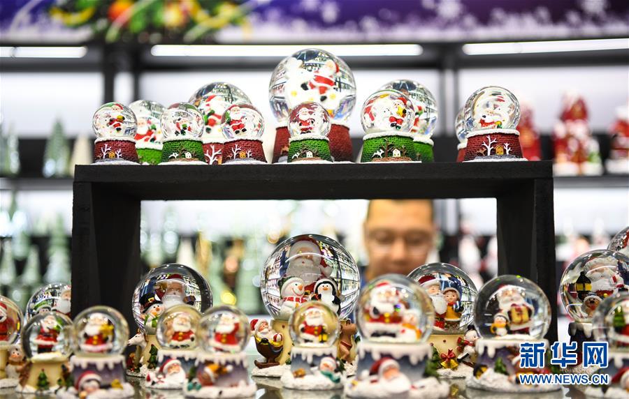 （新華全媒頭條&middot;圖文互動）（5）從廣交會到進(jìn)博會&mdash;&mdash;中國對外開放再譜新樂章